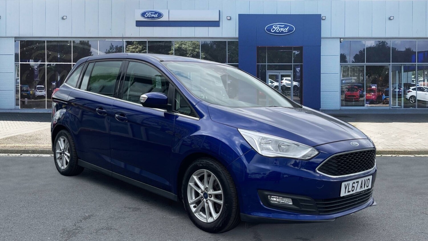 Used Ford Grand C MAX 1 0 EcoBoost 125 Zetec 5dr Petrol Estate For Sale